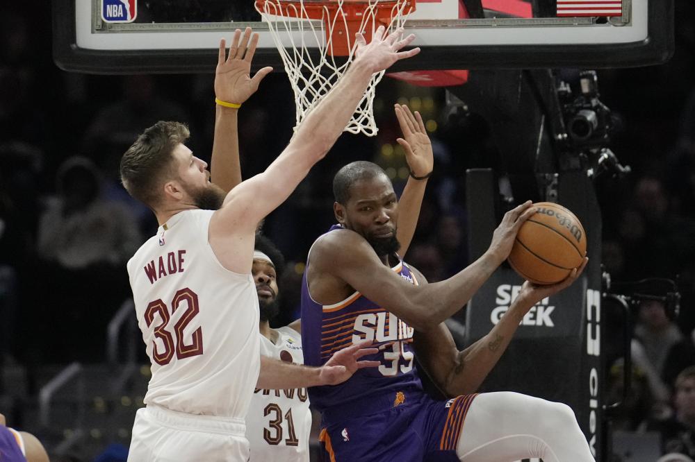 这三位年轻 这三位年轻