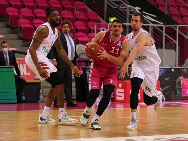 教练团队一 教练团队一